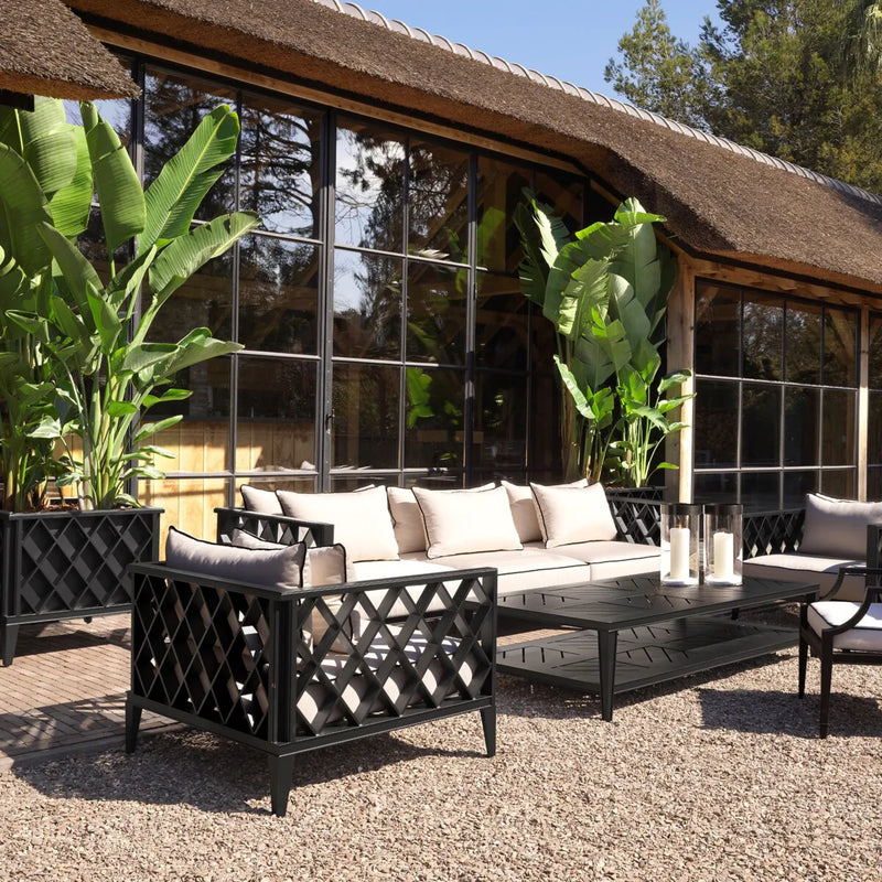 White Outdoor Coffee Table | Eichholtz Bell Rive | Eichholtzmiami.com
