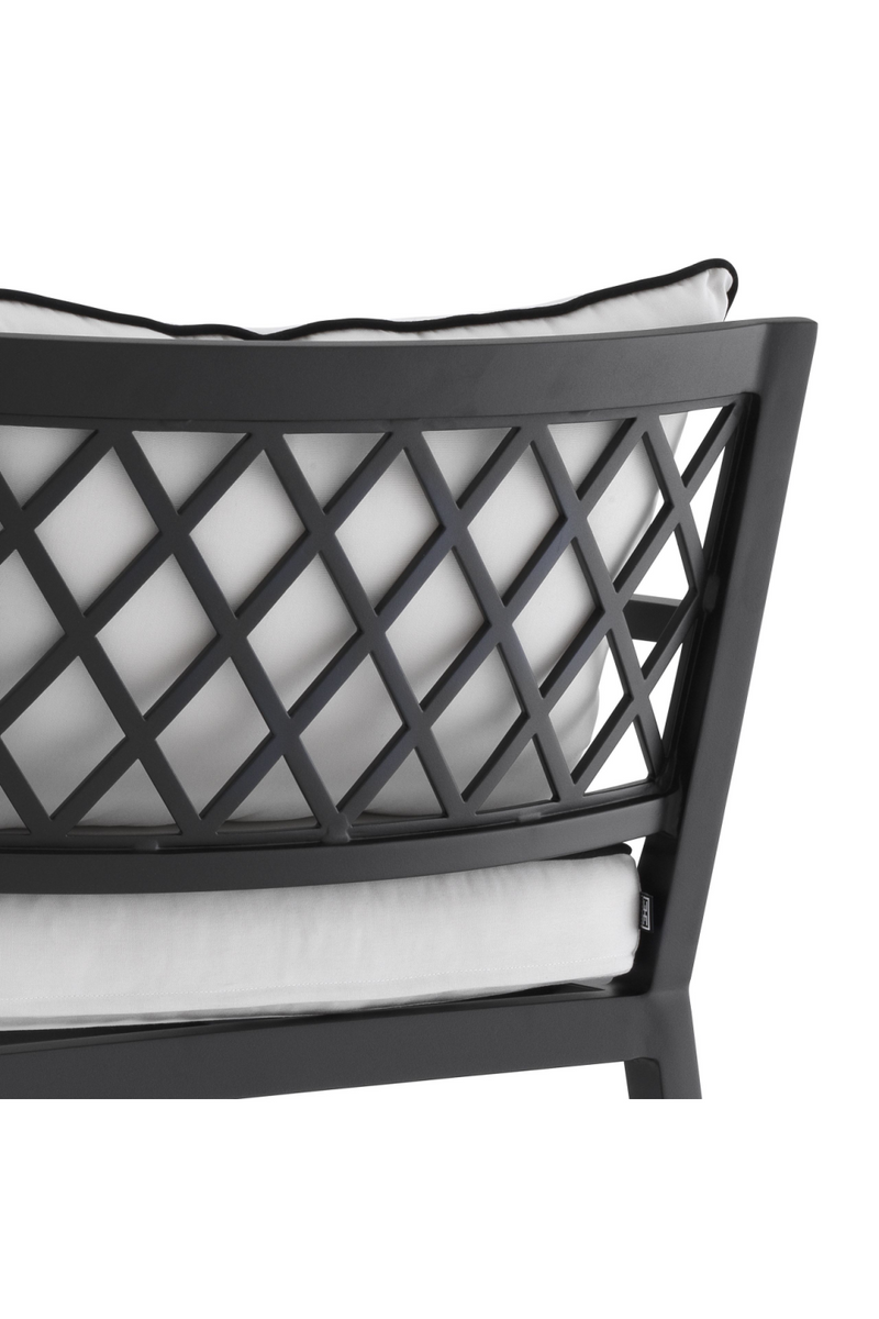 Outdoor Chaise Lounge Chair | Eichholtz Bella Vista | Eichholtzmiami.com