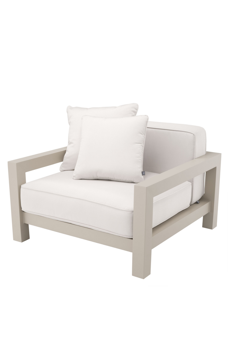 Sunbrella Outdoor Lounge Chair | Eichholtz Cap-Antibes | Eichholtzmiami.com