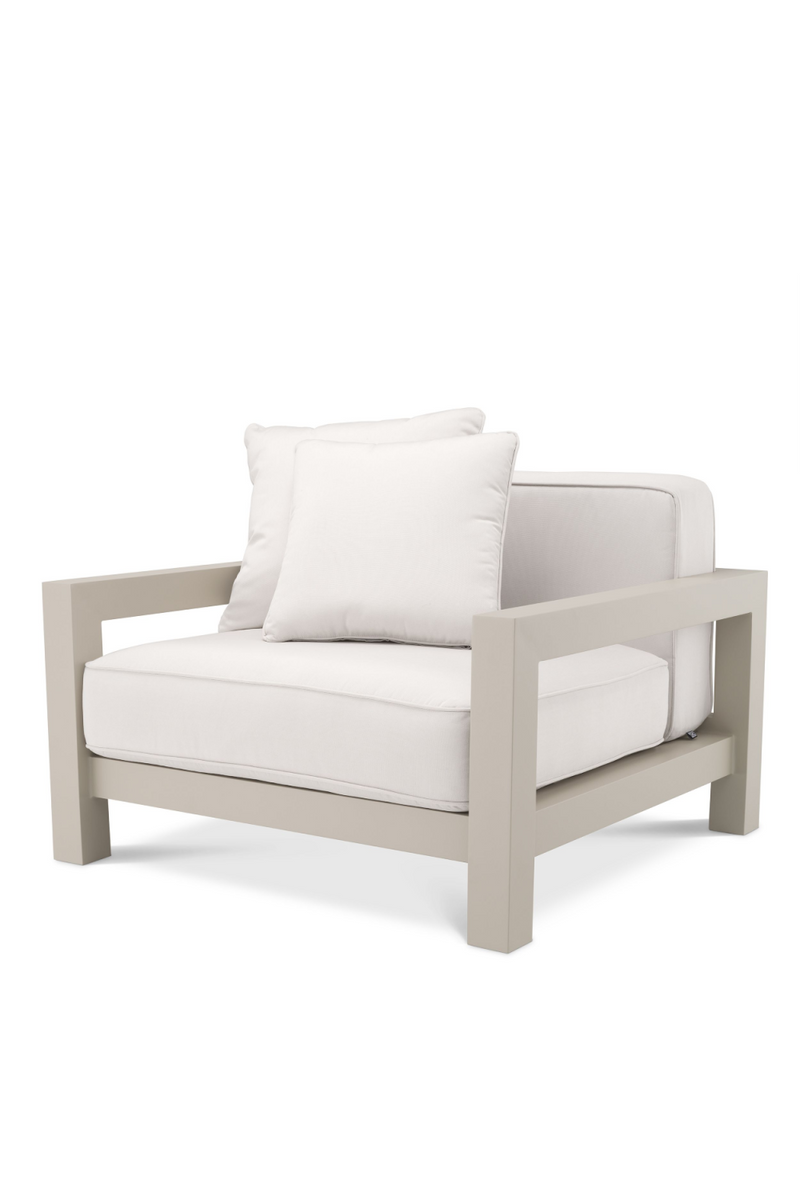 Sunbrella Outdoor Lounge Chair | Eichholtz Cap-Antibes | Eichholtzmiami.com