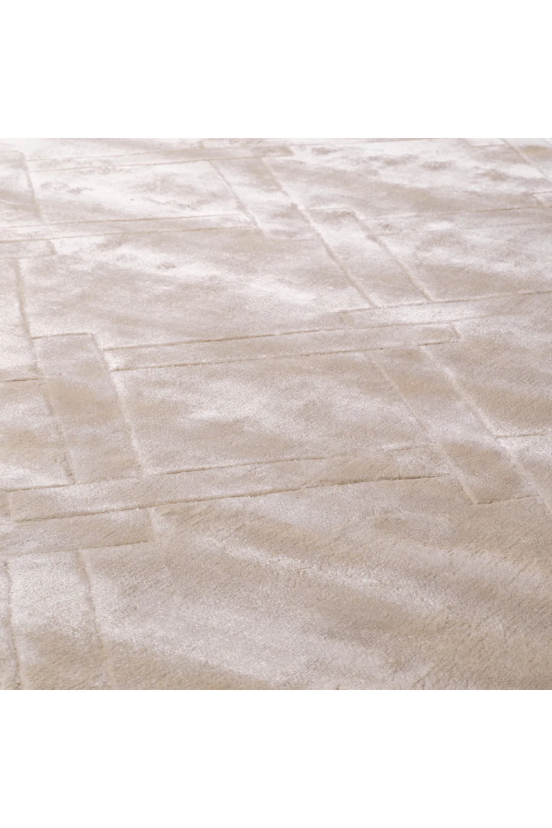 Hand Woven Plush Silver Sand Carpet | Eichholtz La Belle | Eichholtzmiami.com