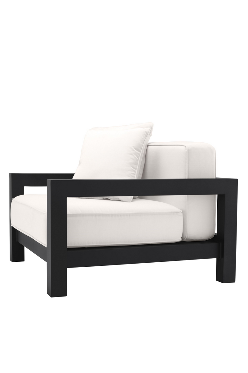 Sunbrella Outdoor Lounge Chair | Eichholtz Cap-Antibes | Eichholtzmiami.com