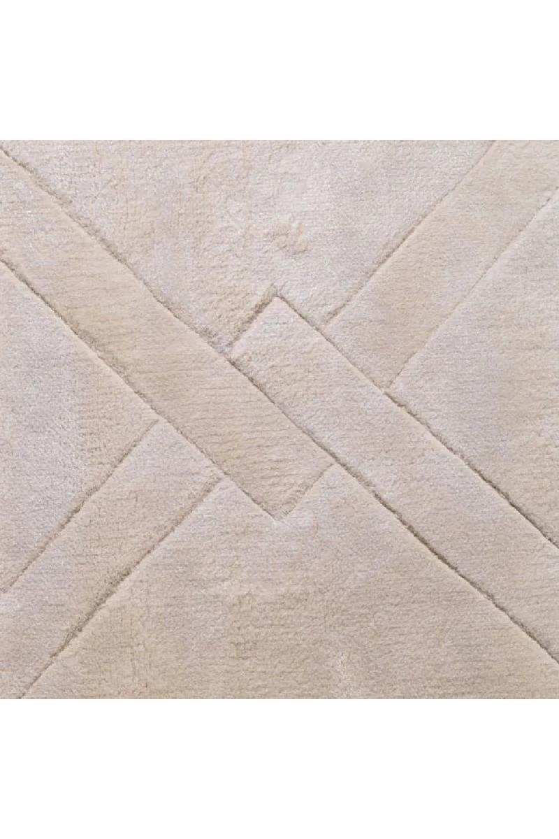 Hand Woven Plush Silver Sand Carpet | Eichholtz La Belle | Eichholtzmiami.com