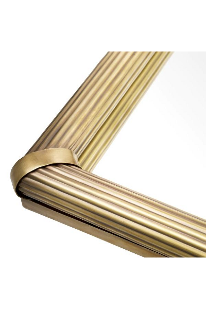 Ribbed Vintage Brass Tray | Eichholtz Lenora | Eichholtzmiami.com