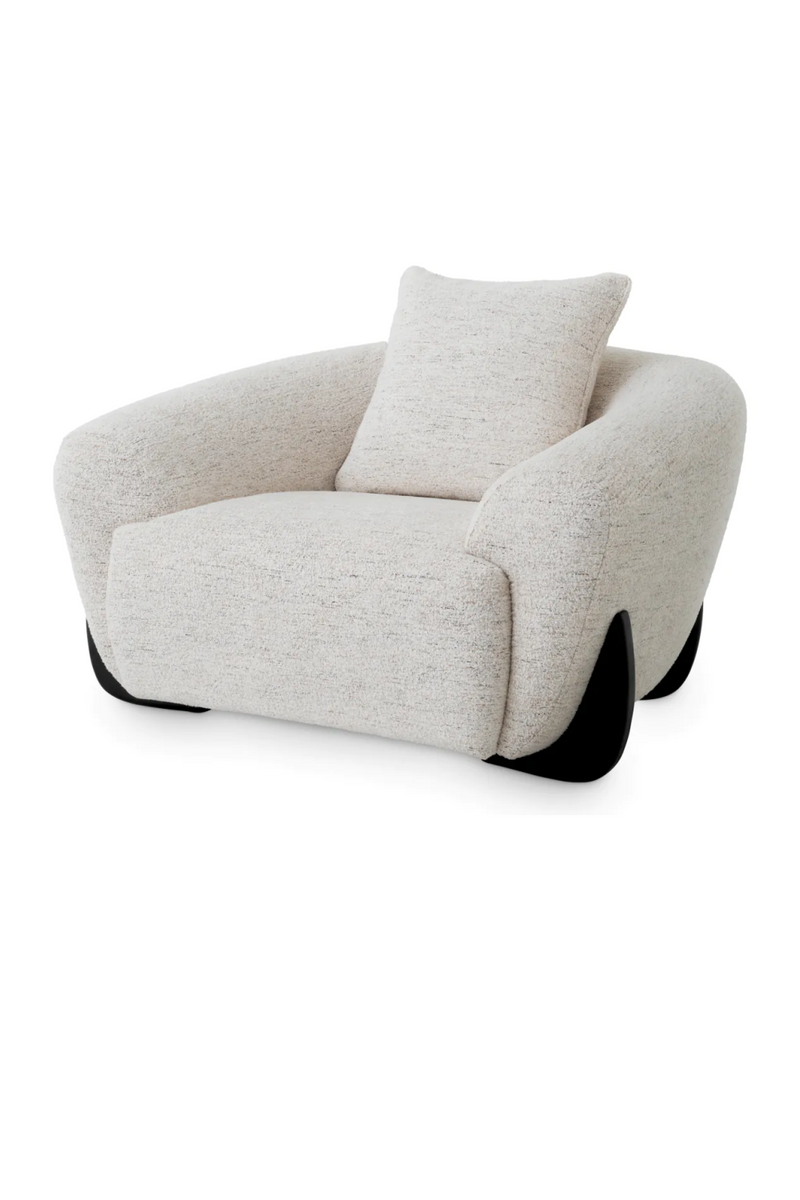 White Curved Lounge Chair | Eichholtz Siderno | Eichholtzmiami.com