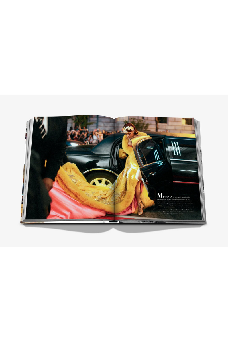 Fifth Avenue: 200 Years of Stories and Legends Book | Assouline | Eichholtzmiami.com