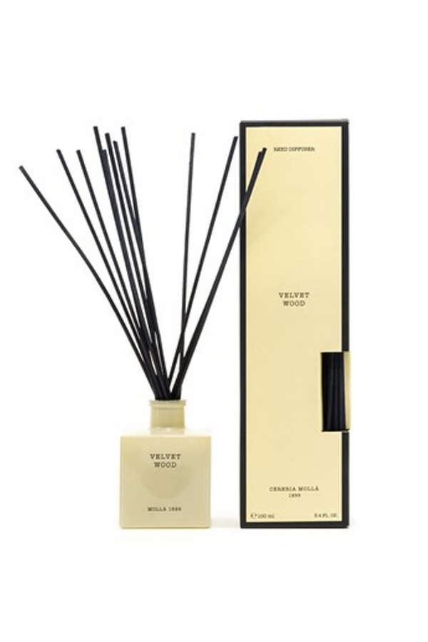 Tobacco And Vanilla Reed Diffuser | Cereria Mollá Velvet Wood | Eichholtzmiami.com